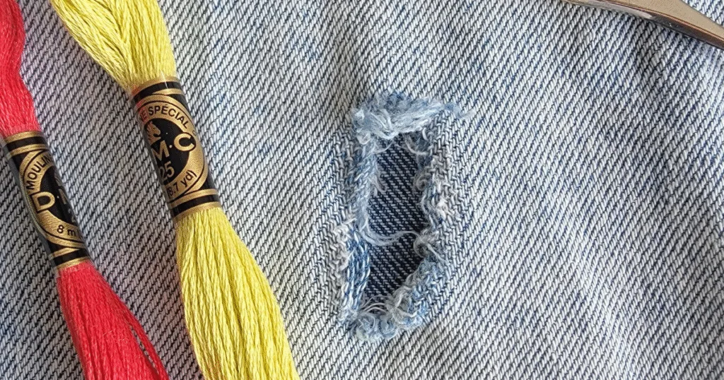 Broder pour cacher un trou : transforme un accroc en détail unique
