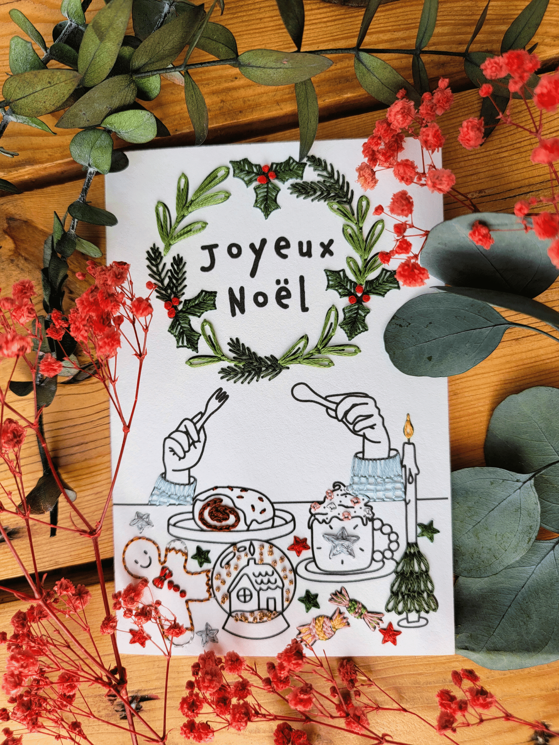 Carte à broder sur le theme du gouter de Noel