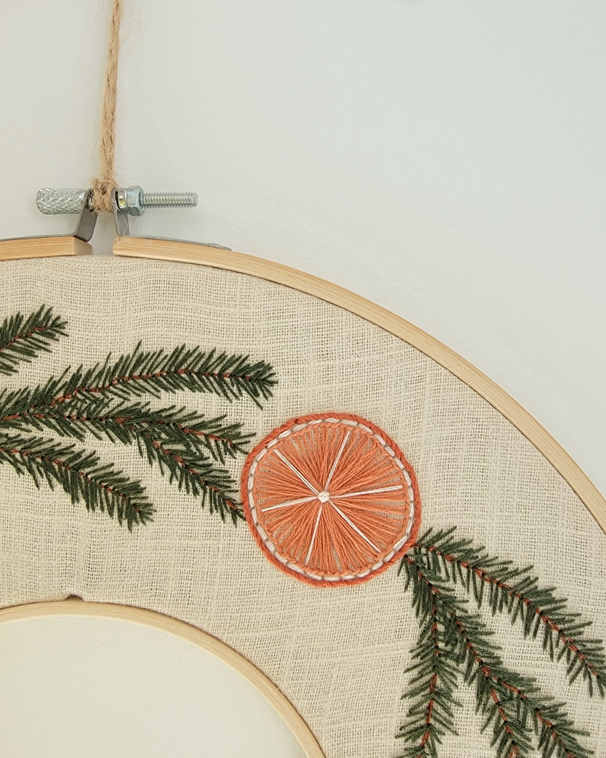Kit Broderie Noël - "Ma couronne de Noël" – Image 7