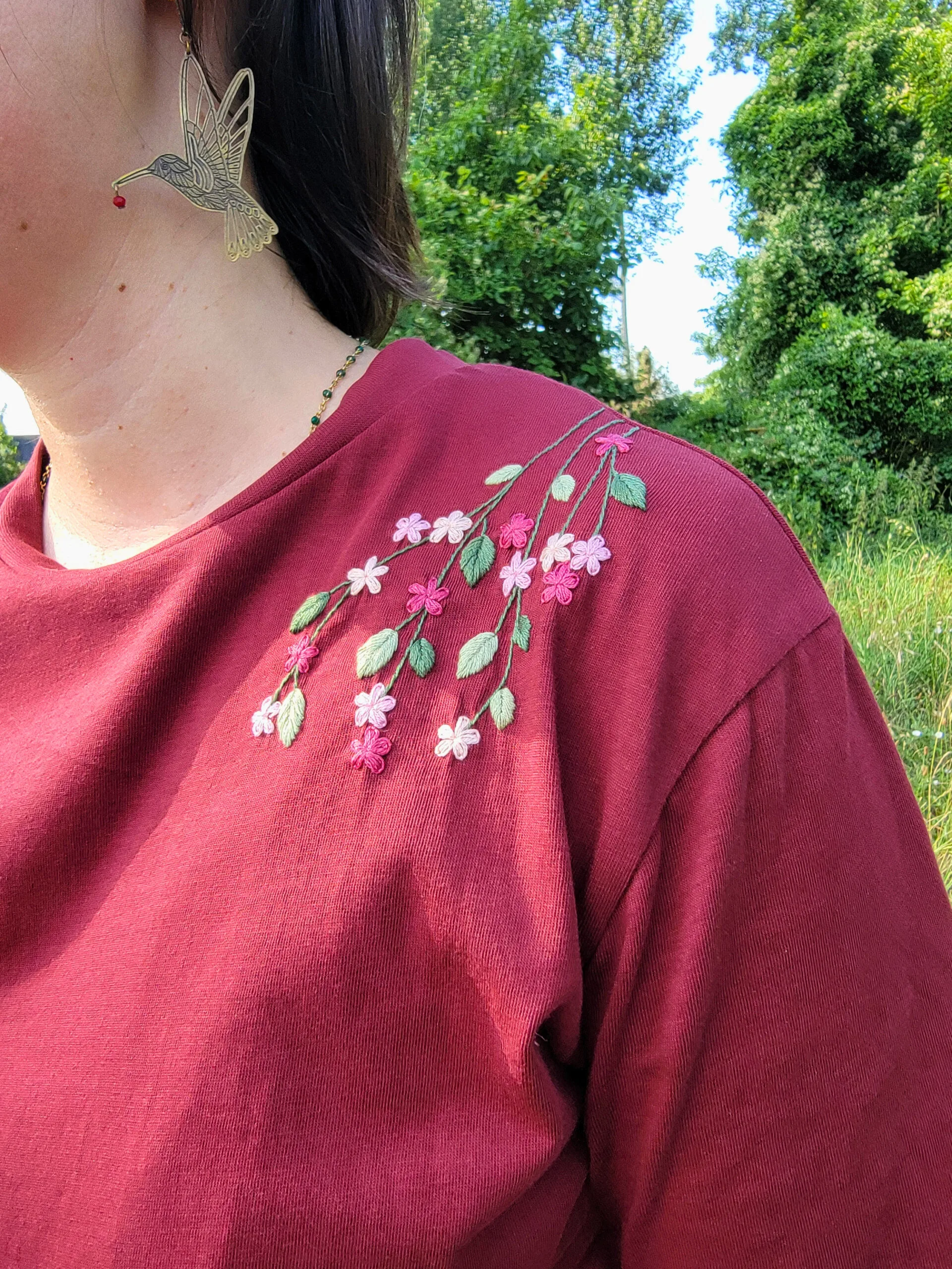 Cascade de Fleurs - Kit broderie épaules à broder – Image 3